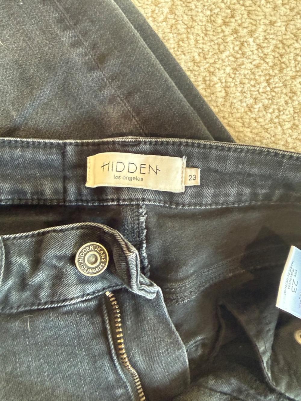 Hidden Jeans - Picture 3 of 4